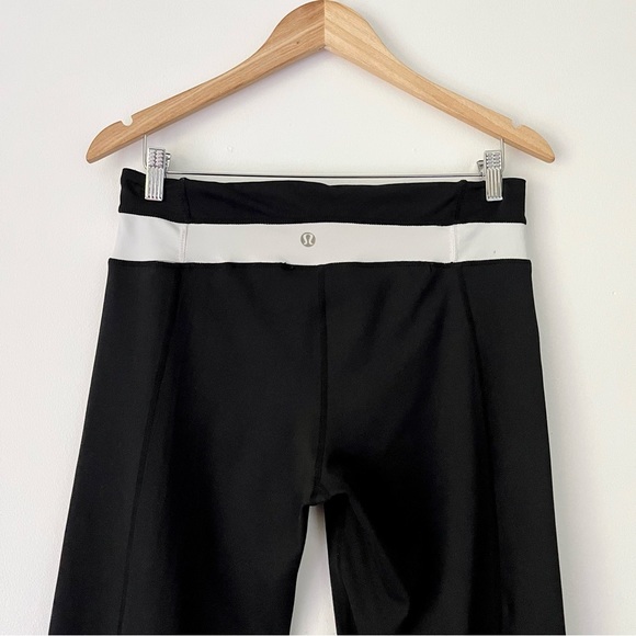 Lululemon Grove Flare Yoga Pant Size 10 - Picture 5 of 12